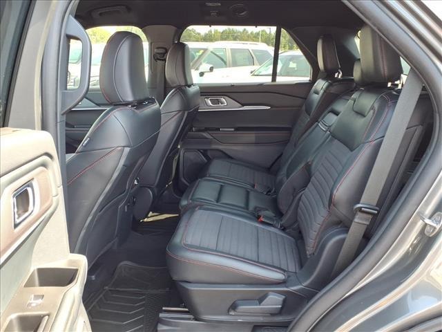 Ford Explorer 2025 - view 1