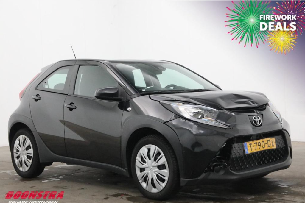 Toyota AYGO (X) 2023 - view 1